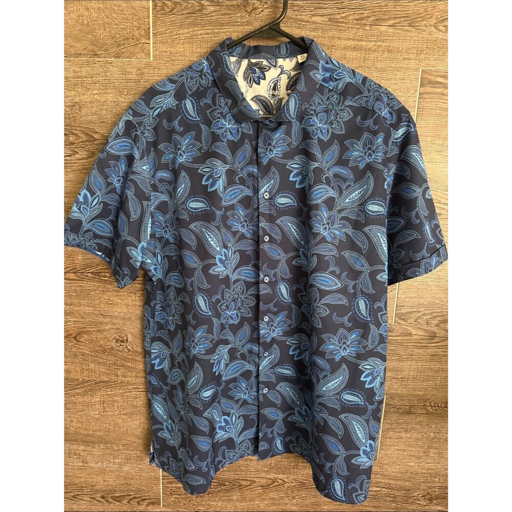 Robert Graham Navy Blue Floral Paisley Short Sleeve Button-Up Shirt
